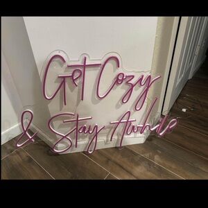 Neon custom made sign